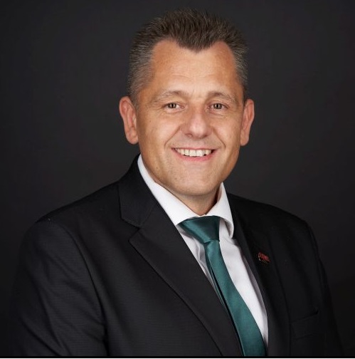 Fehér Tamás Okleveles Mérnökinformatikus - FRIK